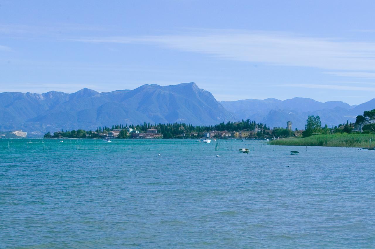 Hotel La Rondine Sirmione Eksteriør bilde