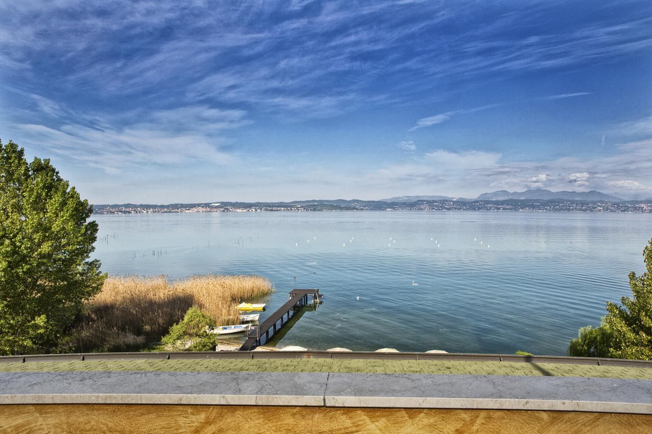 Hotel La Rondine Sirmione Eksteriør bilde