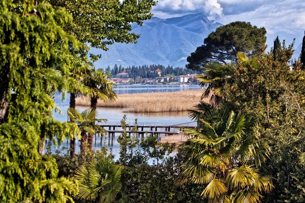 Hotel La Rondine Sirmione Eksteriør bilde